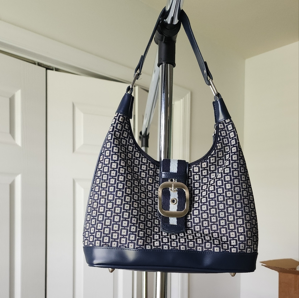 Y2K shoulder hobo bag patterned with faux blue pu leather and front buckle